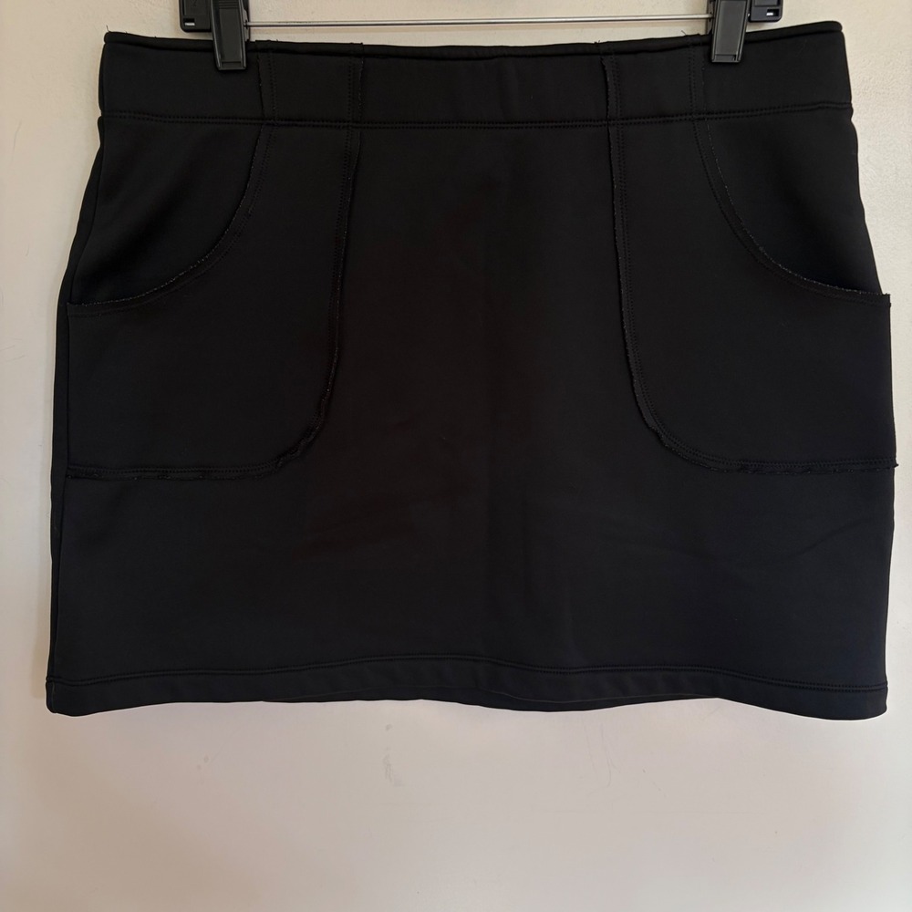 Athleta Black Fleece Lined Mini Skirt Style 45350 Pockets Womens Large